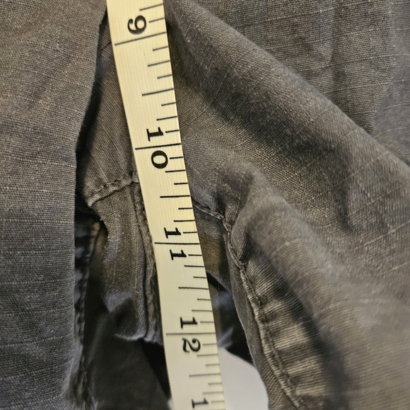 Eddie Bauer heavy cotton gray shorts - Picture 5 of 8